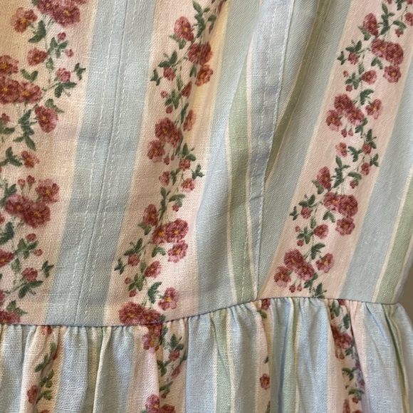 WeWoreWhat linen dress in gorgeous Victorian floral print. Wore once. - Picture 5 of 14